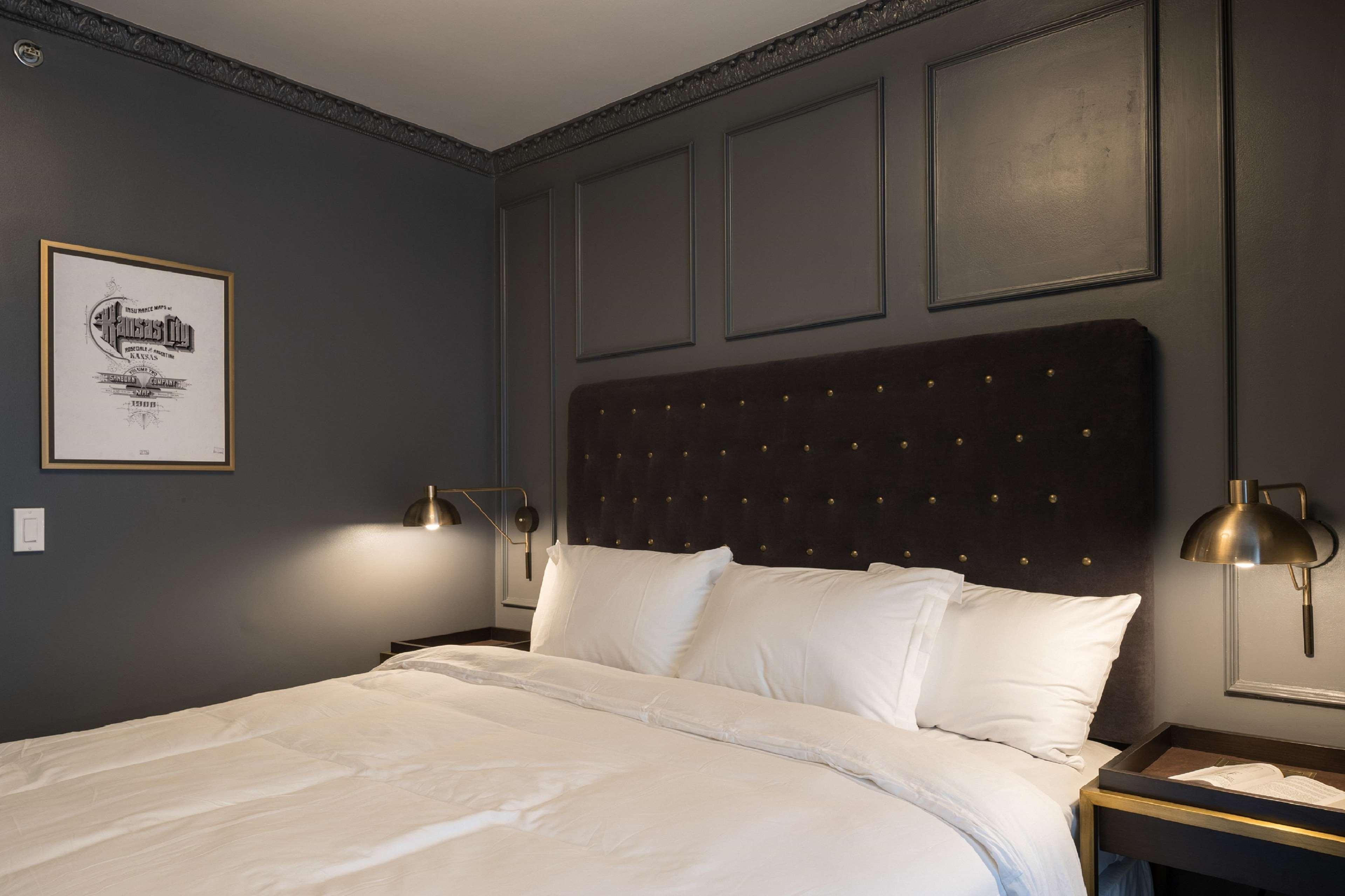 Hotel Phillips Kansas City, Curio Collection By Hilton Buitenkant foto