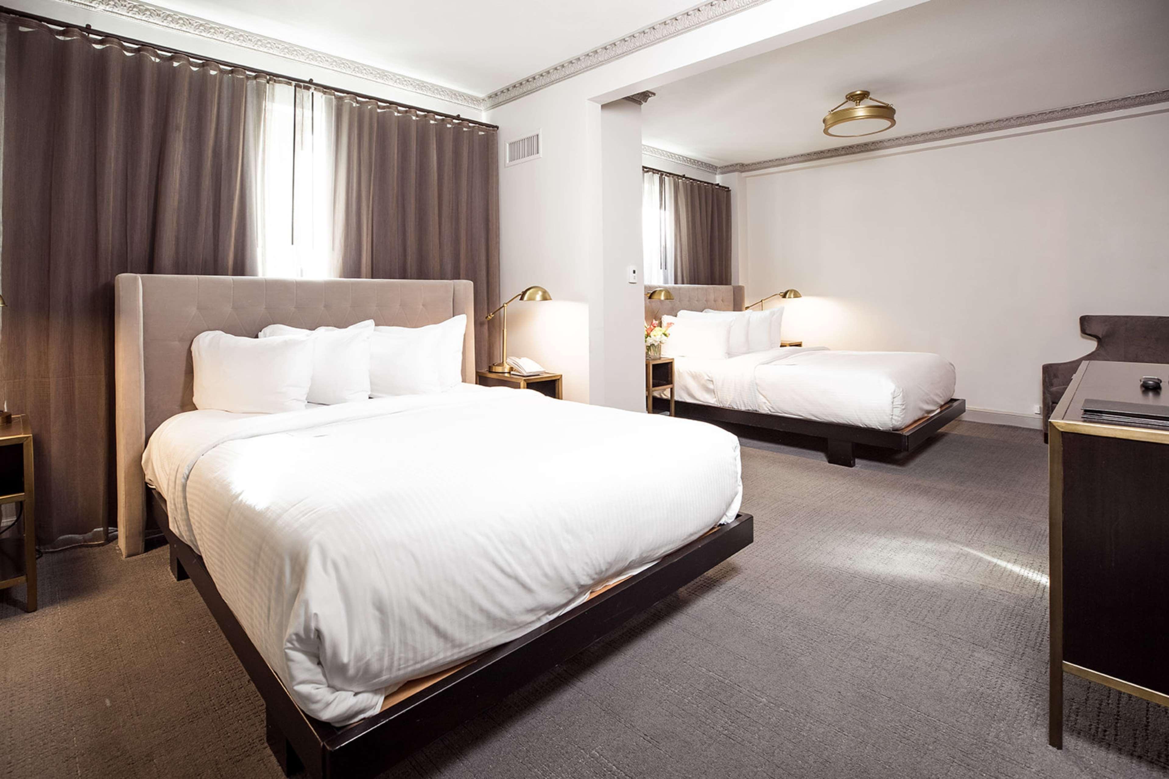 Hotel Phillips Kansas City, Curio Collection By Hilton Buitenkant foto