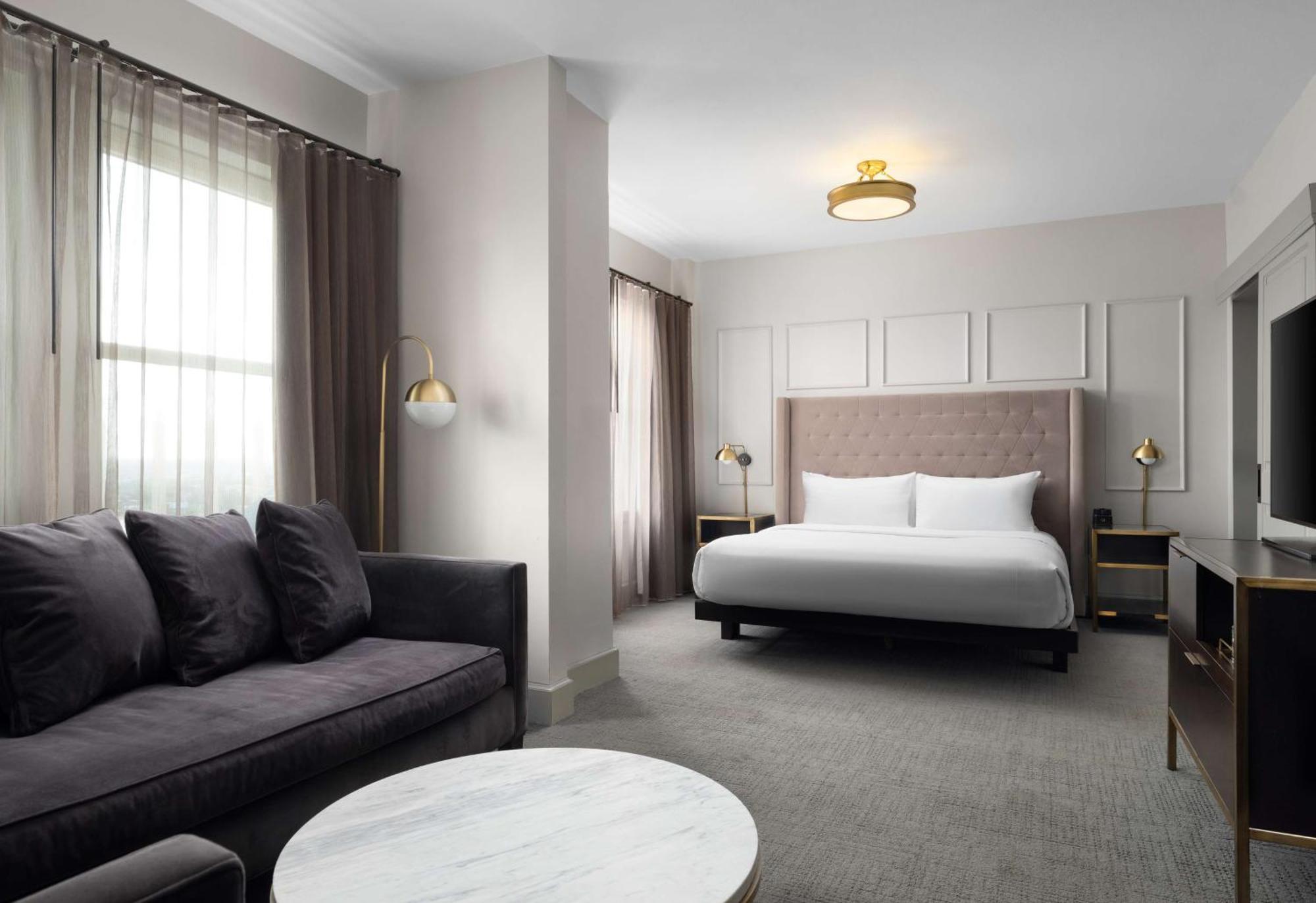 Hotel Phillips Kansas City, Curio Collection By Hilton Buitenkant foto