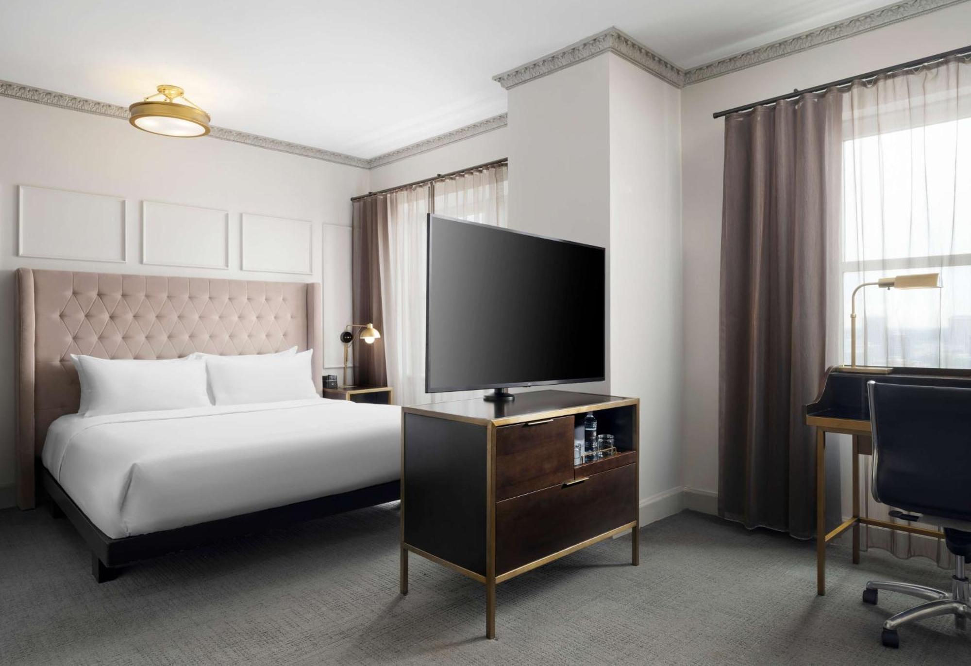 Hotel Phillips Kansas City, Curio Collection By Hilton Buitenkant foto