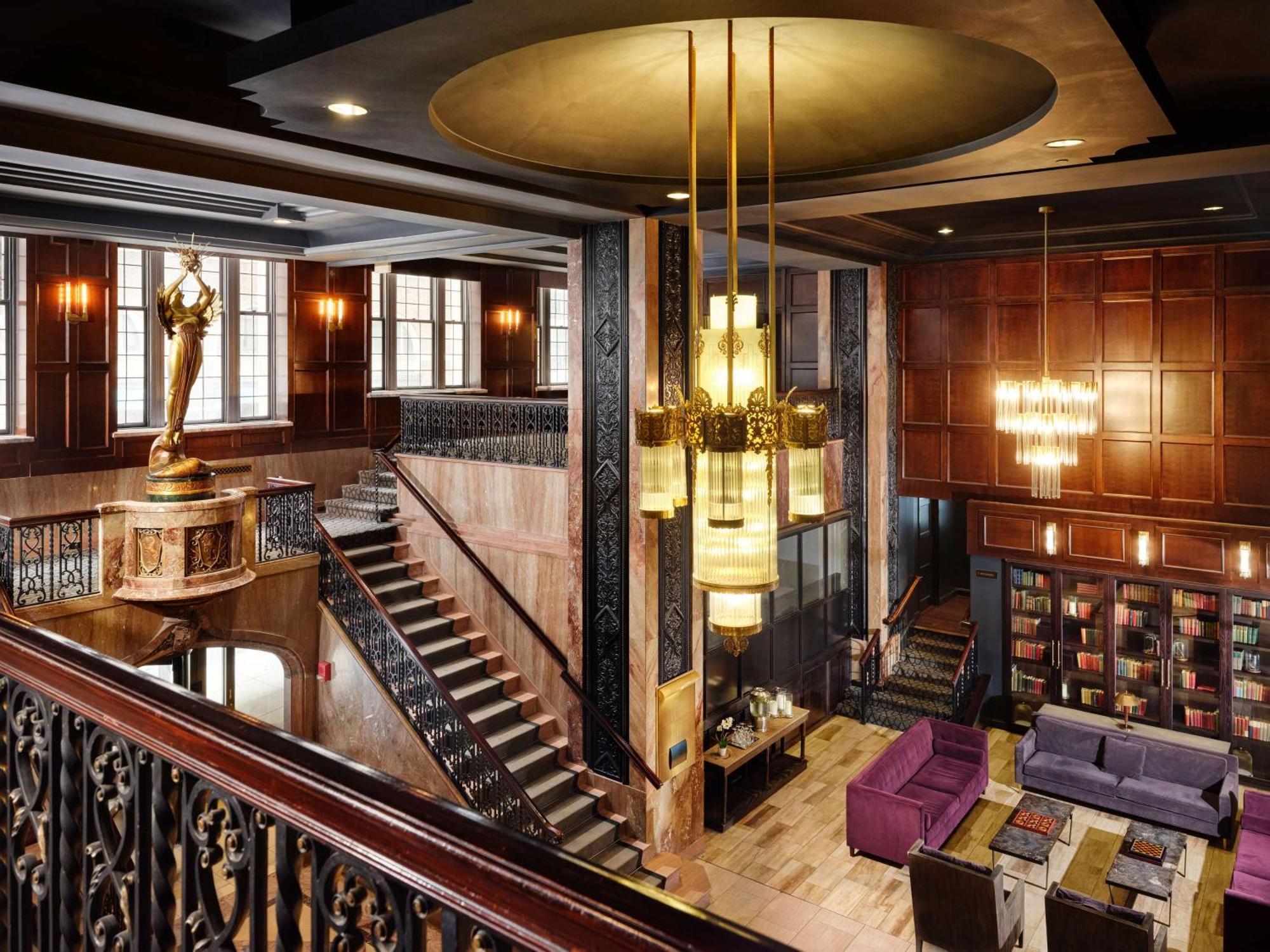 Hotel Phillips Kansas City, Curio Collection By Hilton Buitenkant foto