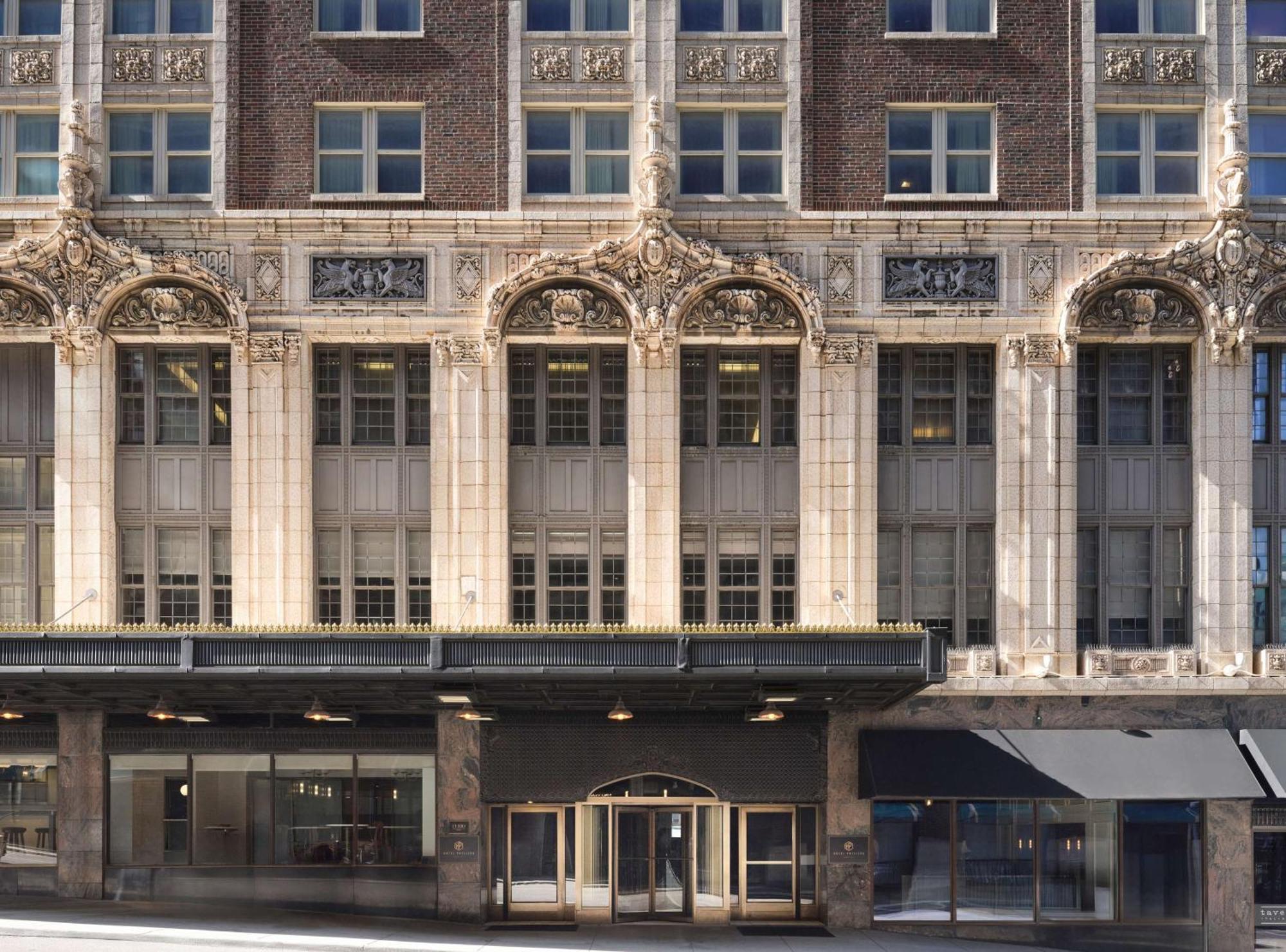 Hotel Phillips Kansas City, Curio Collection By Hilton Buitenkant foto